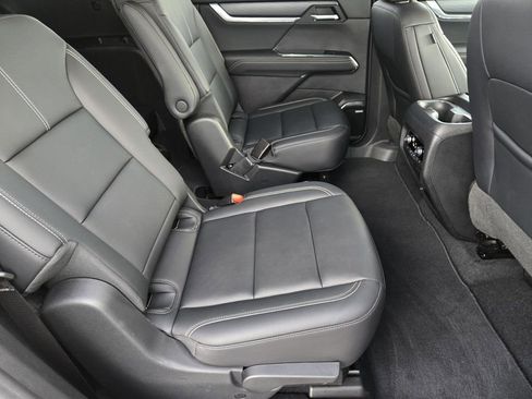 Used 2024 GMC Acadia Elevation w/ Black Edition image 26