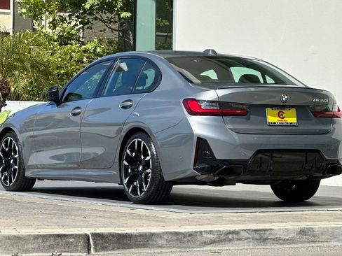 Used 2025 BMW M340i w/ Premium Package RWD image 5