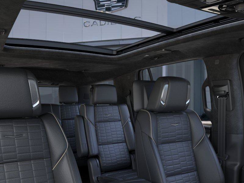 New 2026 Cadillac Escalade V w/ LPO, ONYX Package AWD/4WD image 25