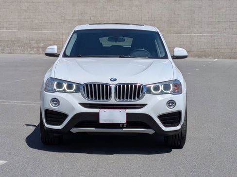 Used 2017 BMW X4 xDrive28i AWD/4WD image 2