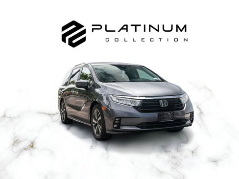 Used 2023 Honda Odyssey Touring image 1