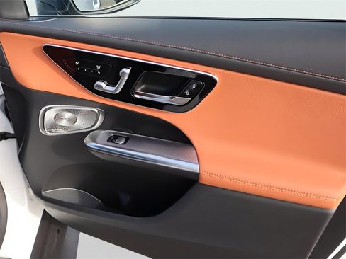 New 2026 Mercedes-Benz GLC 43 AMG 4MATIC image 14