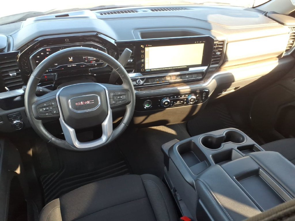 Used 2024 GMC Sierra 1500 Elevation AWD/4WD image 10