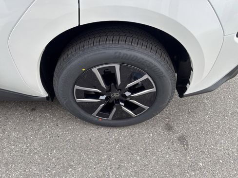 Certified 2026 Toyota bZ AWD/4WD image 8