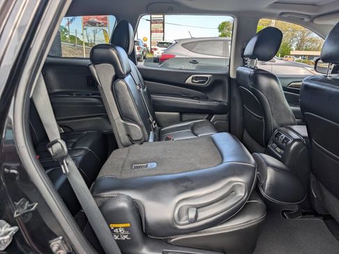 Used 2014 Nissan Pathfinder SL w/ SL Premium Package AWD/4WD image 25