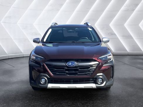 Used 2024 Subaru Outback Touring XT AWD/4WD image 2