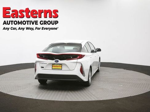 Used 2018 Toyota Prius Prime Plus image 36