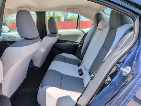 Used 2026 Toyota Corolla LE w/ LE Premium Package FWD image 11