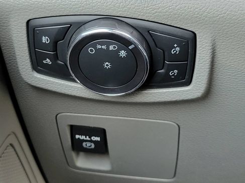 Used 2020 Ford F150 XL w/ Equipment Group 101A Mid AWD/4WD image 12