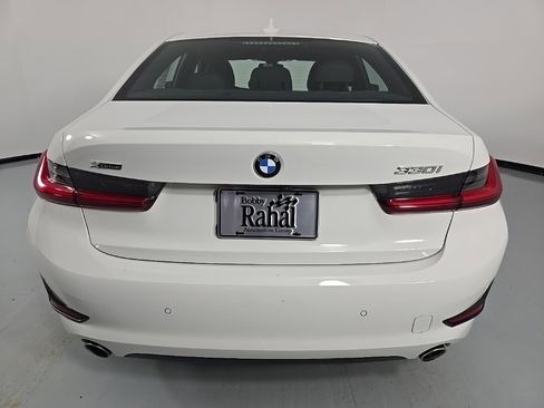 Used 2021 BMW 330i xDrive Sedan w/ Convenience Package image 5