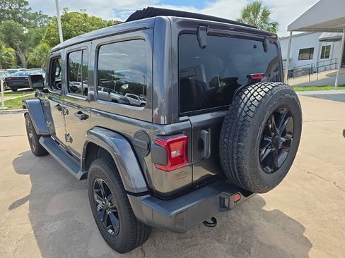 Certified 2022 Jeep Wrangler Unlimited Sahara AWD/4WD image 5