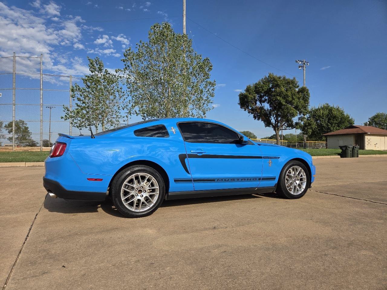 Used 2012 Ford Mustang Premium RWD image 25