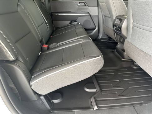 New 2026 GMC Sierra EV Elevation w/ LPO, Elevation Dark Package AWD/4WD image 33
