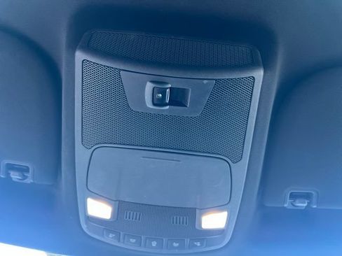 Used 2017 Ford F150 XLT w/ Equipment Group 302A Luxury AWD/4WD image 28