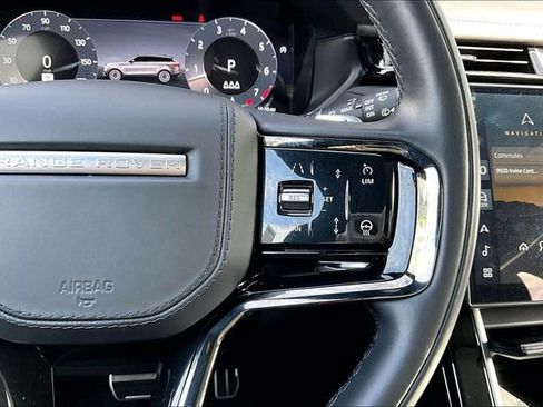Used 2026 Land Rover Range Rover Velar Dynamic SE AWD/4WD image 19