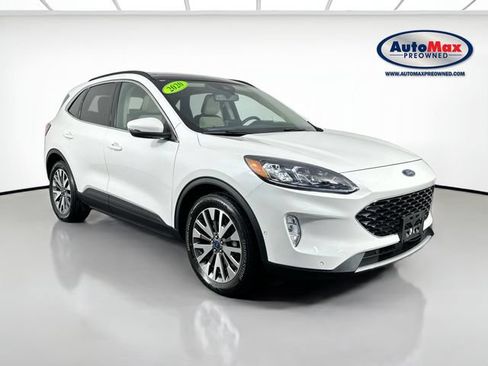 Used 2020 Ford Escape Titanium w/ Titanium Premium Package 2.0 AWD/4WD image 1
