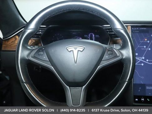 Used 2018 Tesla Model S AWD image 20