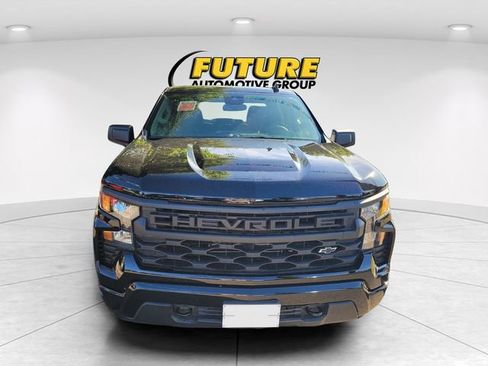 Used 2024 Chevrolet Silverado 1500 Custom w/ LPO, Dark Essentials Package RWD image 2