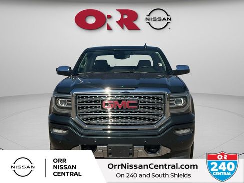 Used 2017 GMC Sierra 1500 Denali image 2