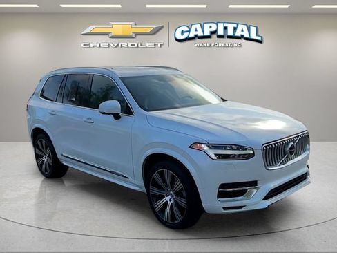 Used 2022 Volvo XC90 T8 Inscription w/ Advanced Package AWD/4WD image 7