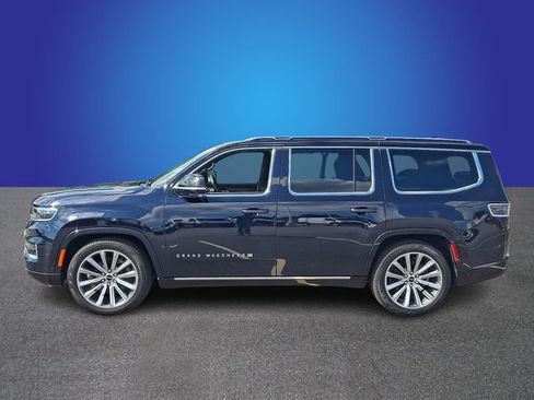 Used 2025 Jeep Grand Wagoneer 4WD w/ 8-Passenger Seating Package image 7