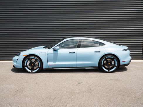 Certified 2023 Porsche Taycan 4S AWD/4WD image 2