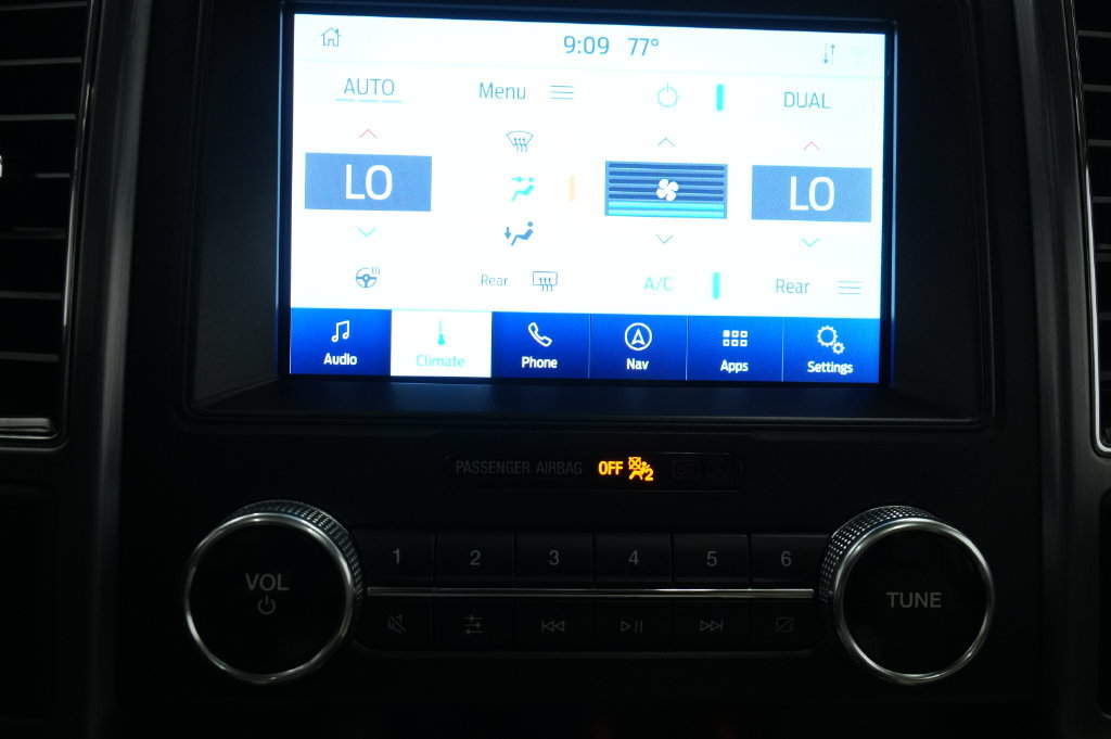 Used 2020 Ford Expedition Platinum AWD/4WD image 39