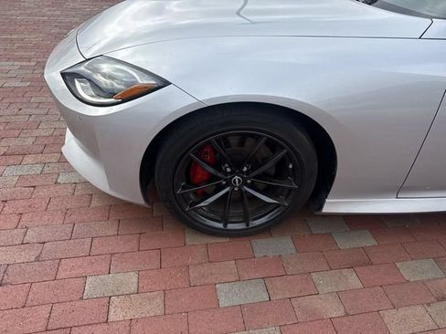 Used 2025 Nissan Z Performance w/ Floor Mat Package RWD image 2