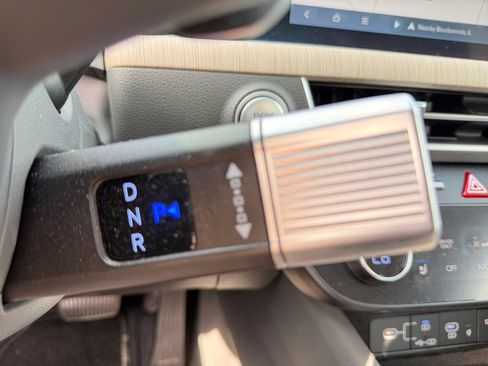 Certified 2025 Hyundai Sonata Limited FWD image 27