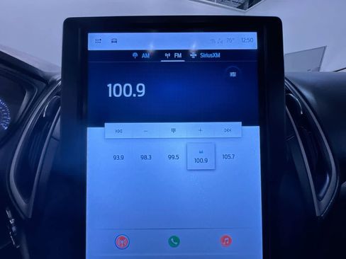 Used 2023 Ford Edge SEL AWD/4WD image 18