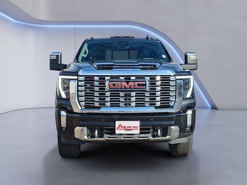 Used 2024 GMC Sierra 2500 Denali w/ Technology Package image 8