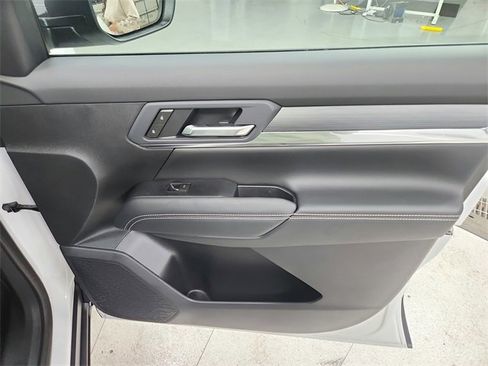 New 2026 GMC Terrain Elevation w/ Elevation Premium Package image 37