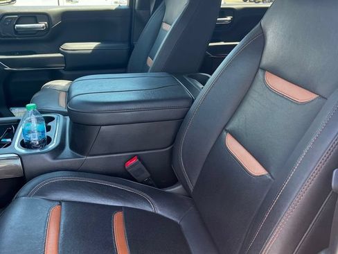Certified 2023 GMC Sierra 2500 AT4 w/ AT4 Preferred Package AWD/4WD image 5