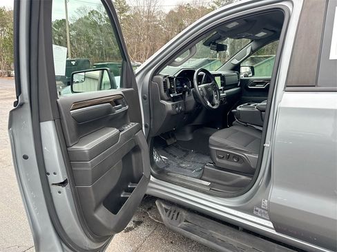 Used 2023 Chevrolet Silverado 1500 RST w/ LPO, Dark Essentials Package image 13