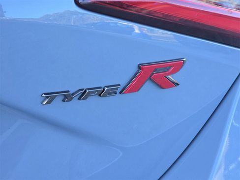 Used 2025 Honda Civic Type R image 8