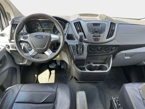 Used 2015 Ford Transit 250 130 Low Roof w/ Exterior Upgrade Package RWD image 14