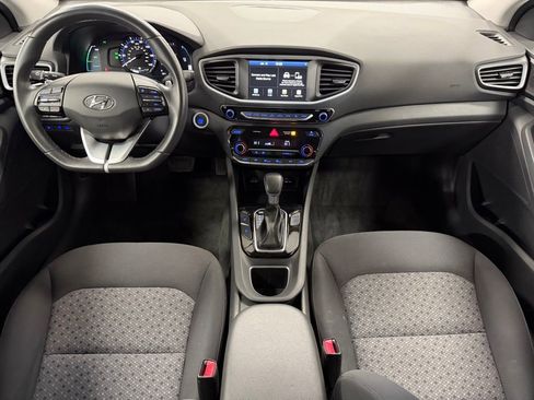Used 2019 Hyundai Ioniq Plug-In Hybrid image 16