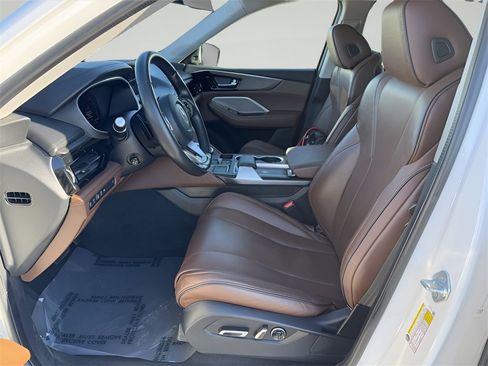 Used 2023 Acura MDX SH-AWD w/ Advance Package image 10