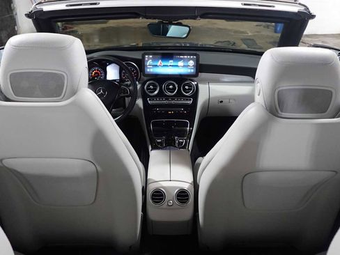 Used 2017 Mercedes-Benz C 300 Cabriolet image 75