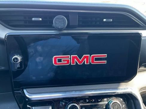Used 2024 GMC Sierra 1500 Denali w/ Denali Reserve Package AWD/4WD image 6