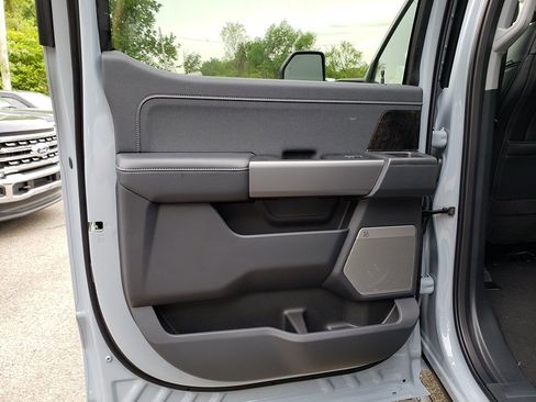 New 2025 Ford F250 Lariat w/ Lariat Ultimate Package image 12