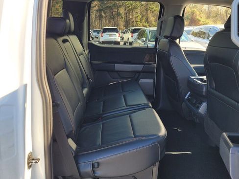 Used 2022 Ford F150 Lariat image 12