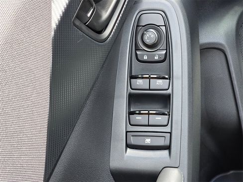 New 2025 Subaru Crosstrek 2.5i Premium image 15