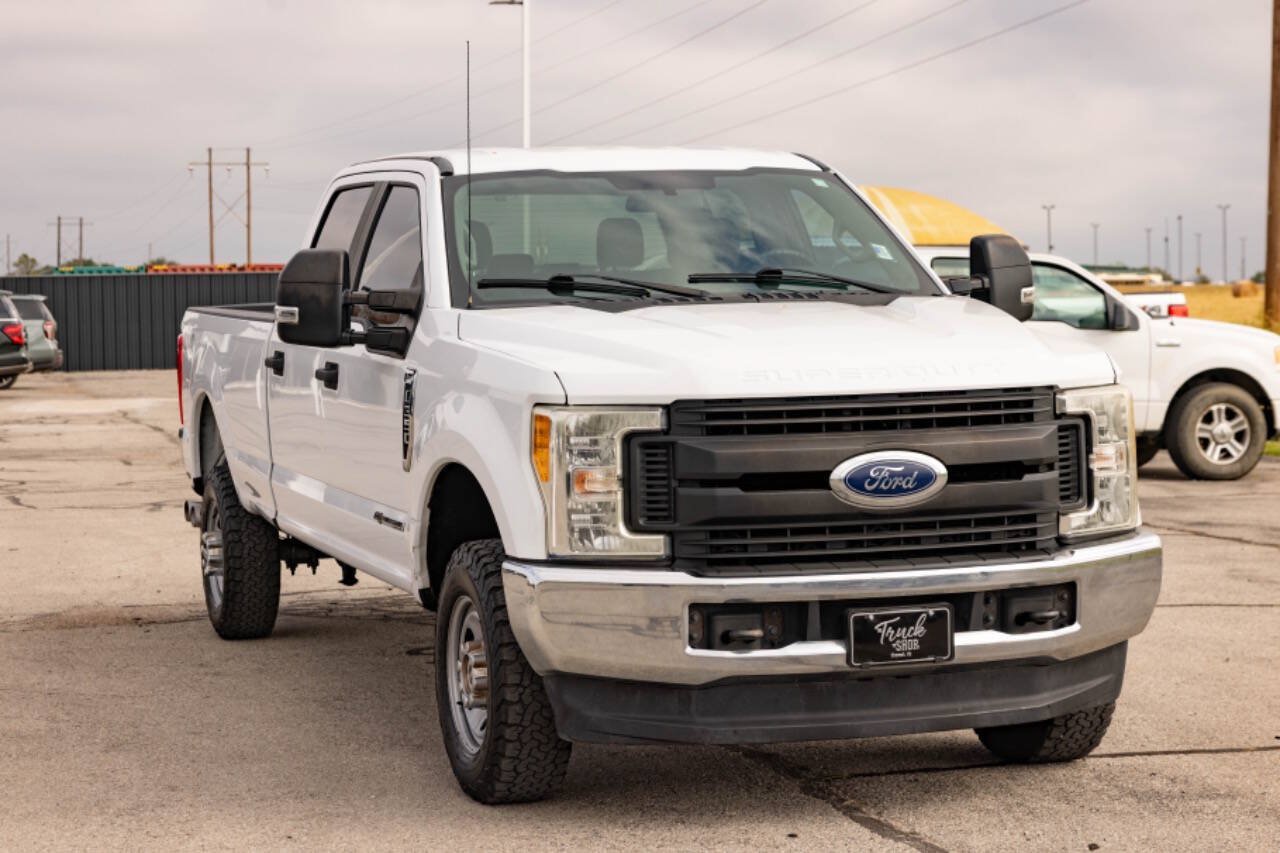 Used 2017 Ford F350 XL w/ Power Equipment Group AWD/4WD image 23
