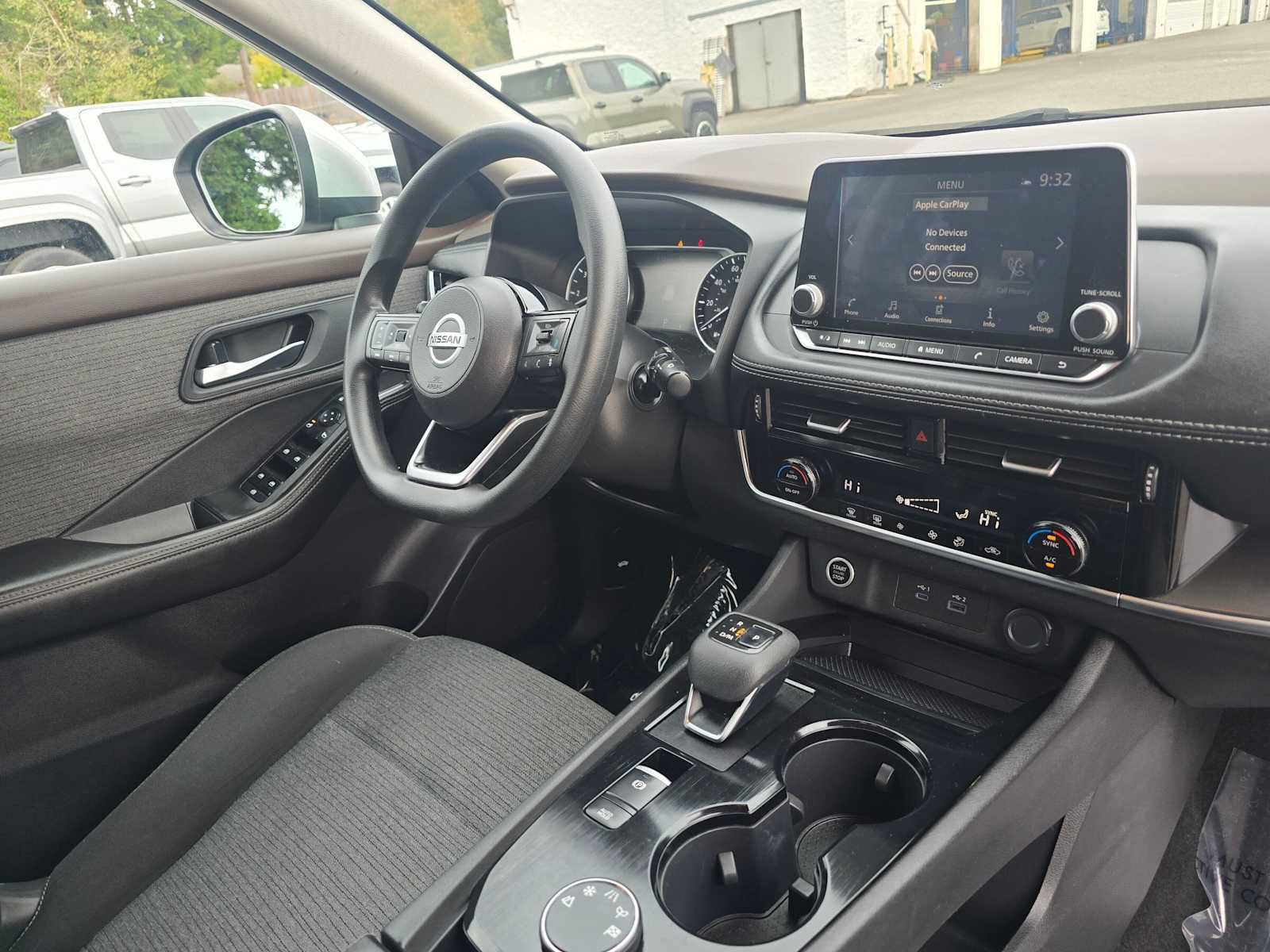 Used 2021 Nissan Rogue SV AWD/4WD image 10