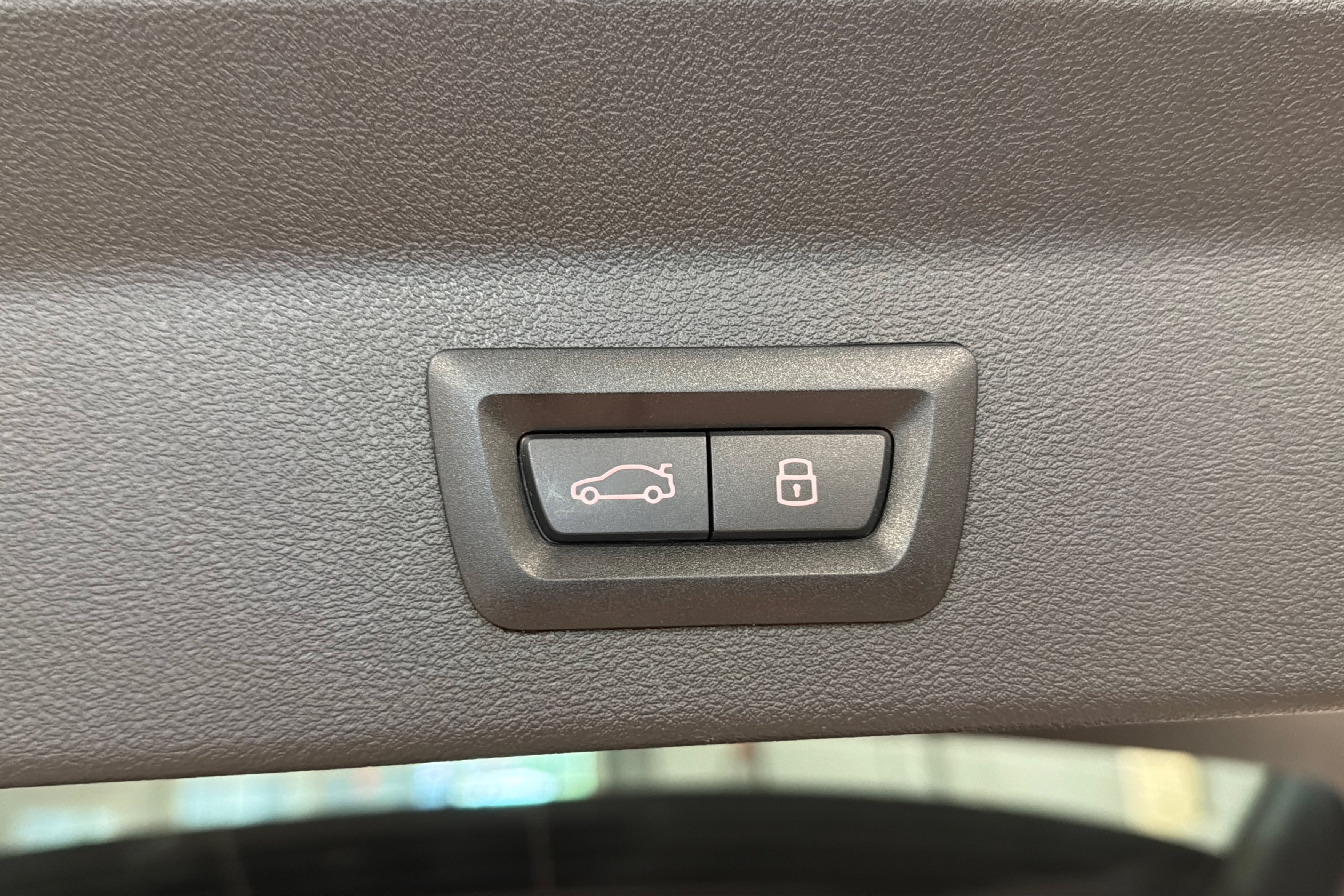 Used 2024 BMW X3 xDrive30i AWD/4WD image 47