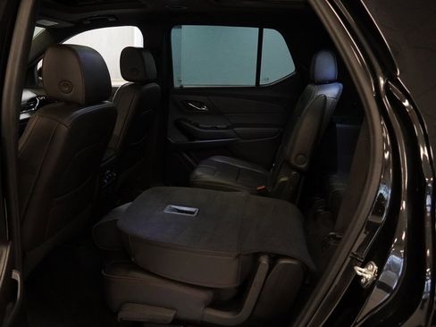 Certified 2023 Chevrolet Traverse RS w/ LPO, Floor Liner Package image 23