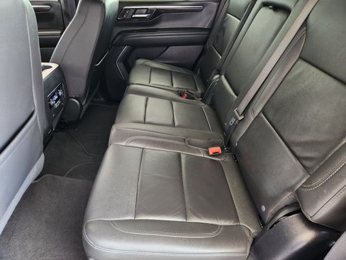 Certified 2025 Chevrolet Tahoe LT AWD/4WD image 31