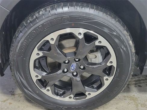 Certified 2023 Subaru Crosstrek 2.0i Premium image 10
