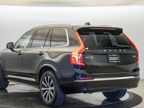 Certified 2024 Volvo XC90 B6 Plus w/ Protection Package Premier AWD/4WD image 2